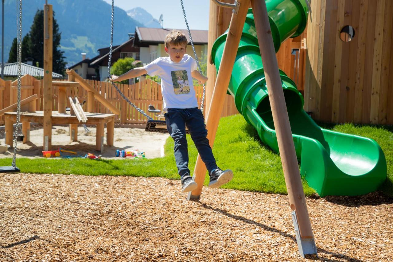 Hotel Tirolerhof - Familotel Zugspitze Ehrwald Dış mekan fotoğraf