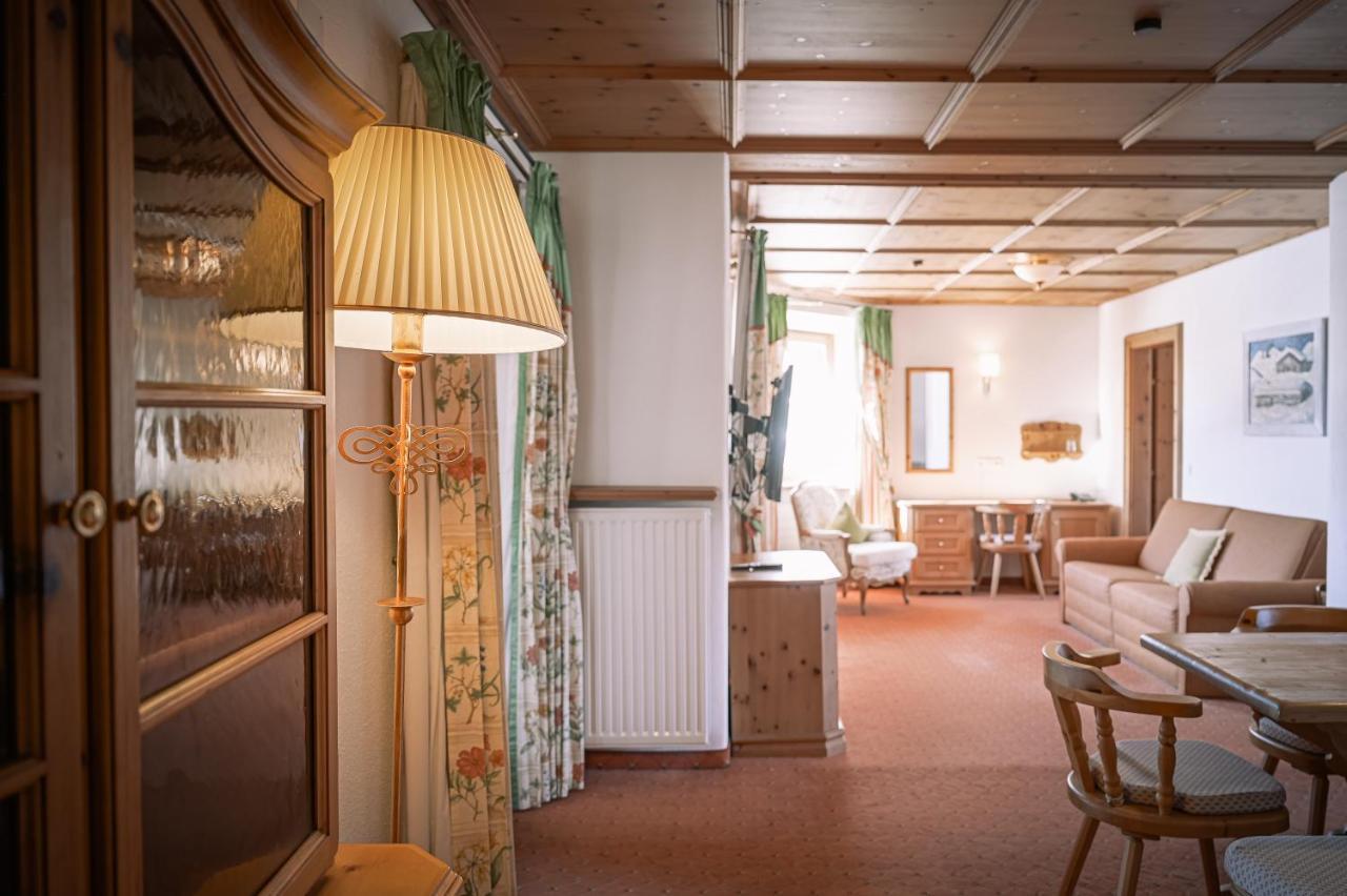 Hotel Tirolerhof - Familotel Zugspitze Ehrwald Dış mekan fotoğraf