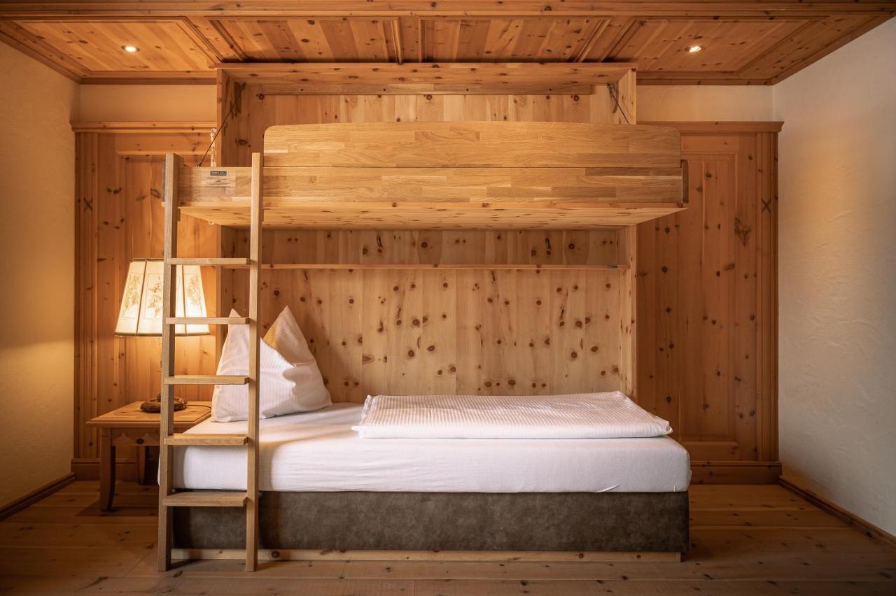Hotel Tirolerhof - Familotel Zugspitze Ehrwald Dış mekan fotoğraf